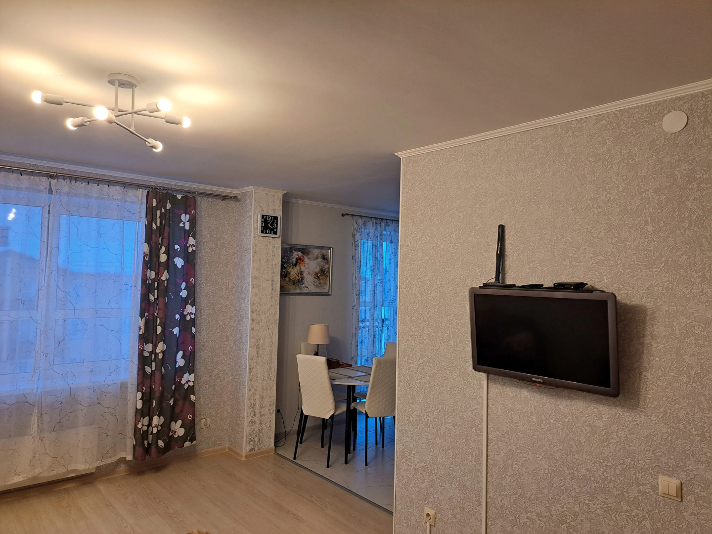 Апартаменты на Пригородной 10