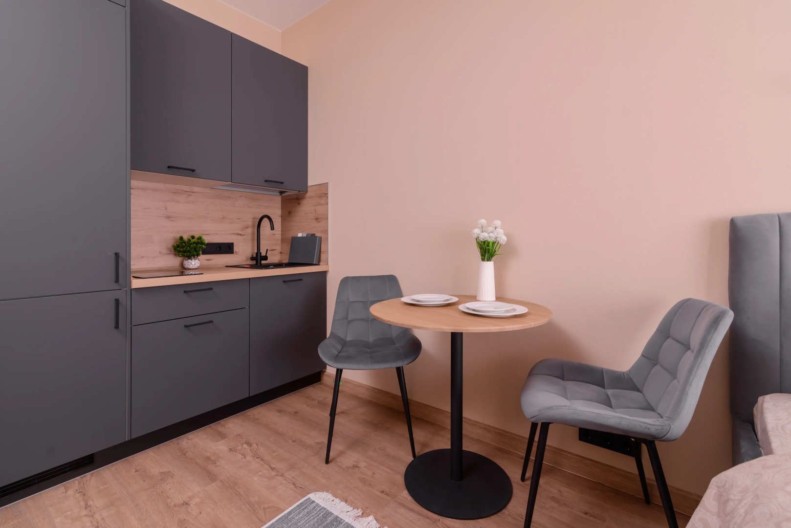 Квартира FolkFort Лесная Студия на Лобановском 9 Идеальна для Отдыха и Работы