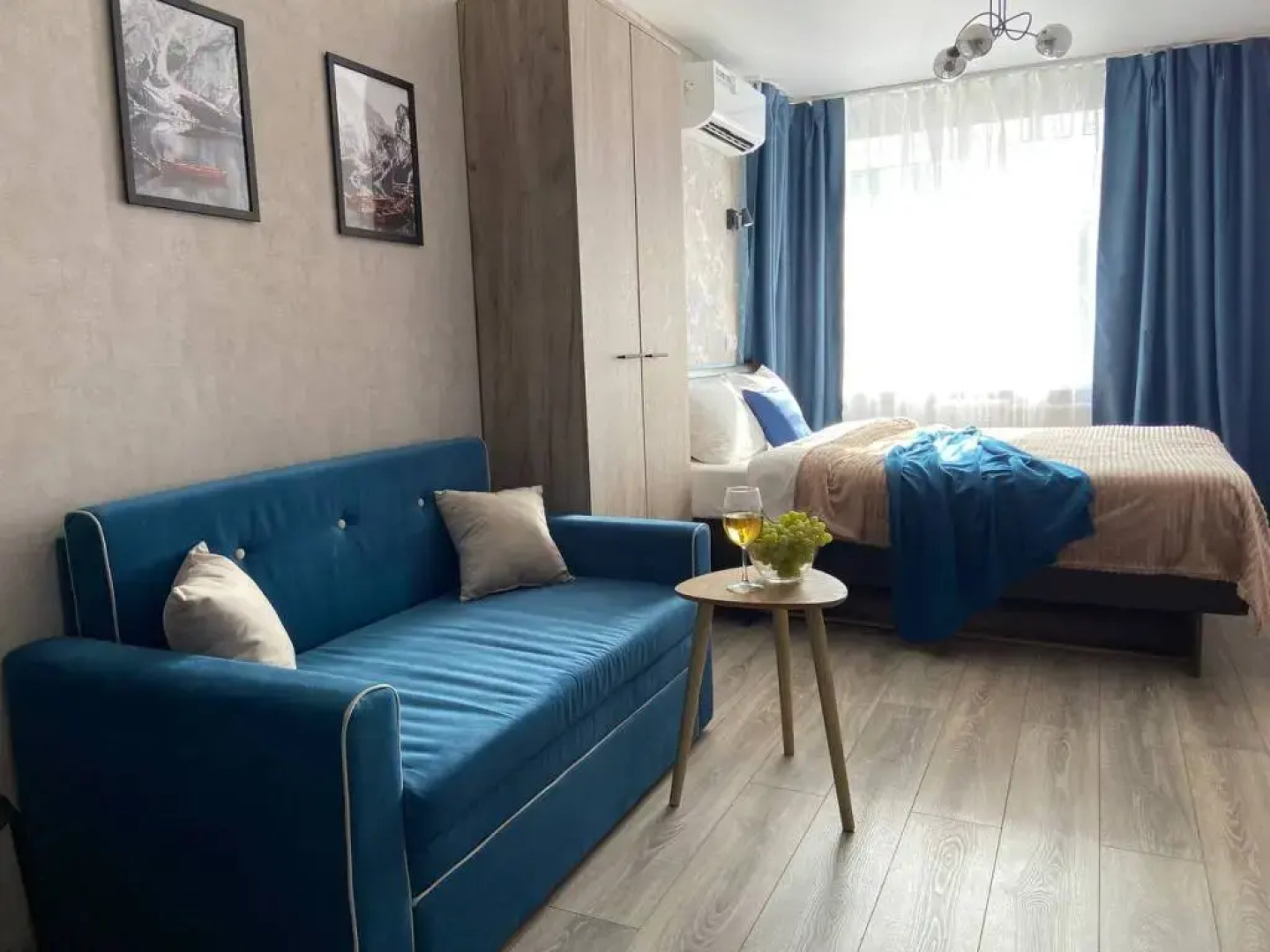 Апартаменты Эль Апарт на Содружества 66/110