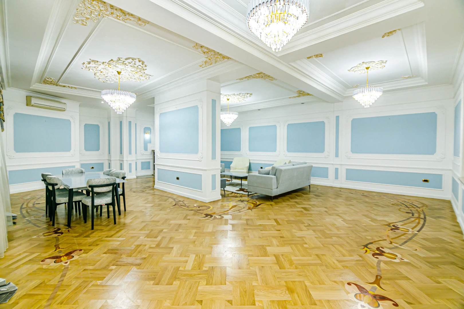 Апартаменты Luxury 7 Bedroom in Nizami street