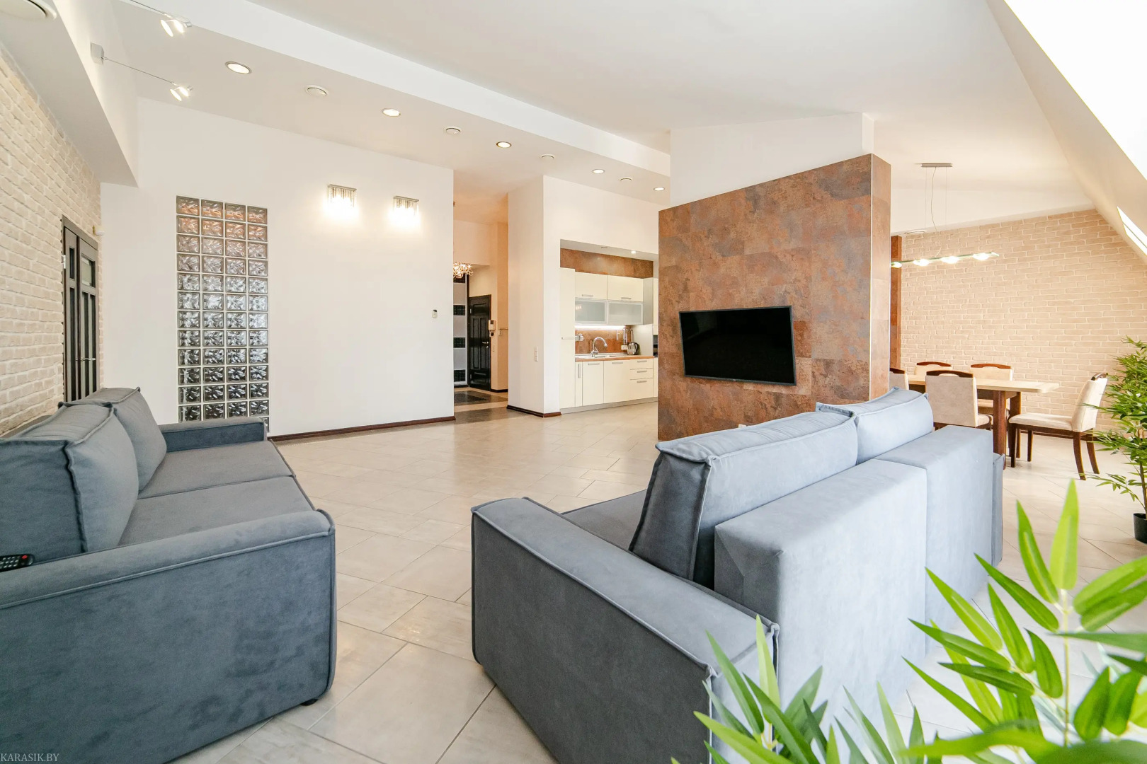 Апартаменты Четырёхкомнатная Элитная VIP-Квартира в Центре