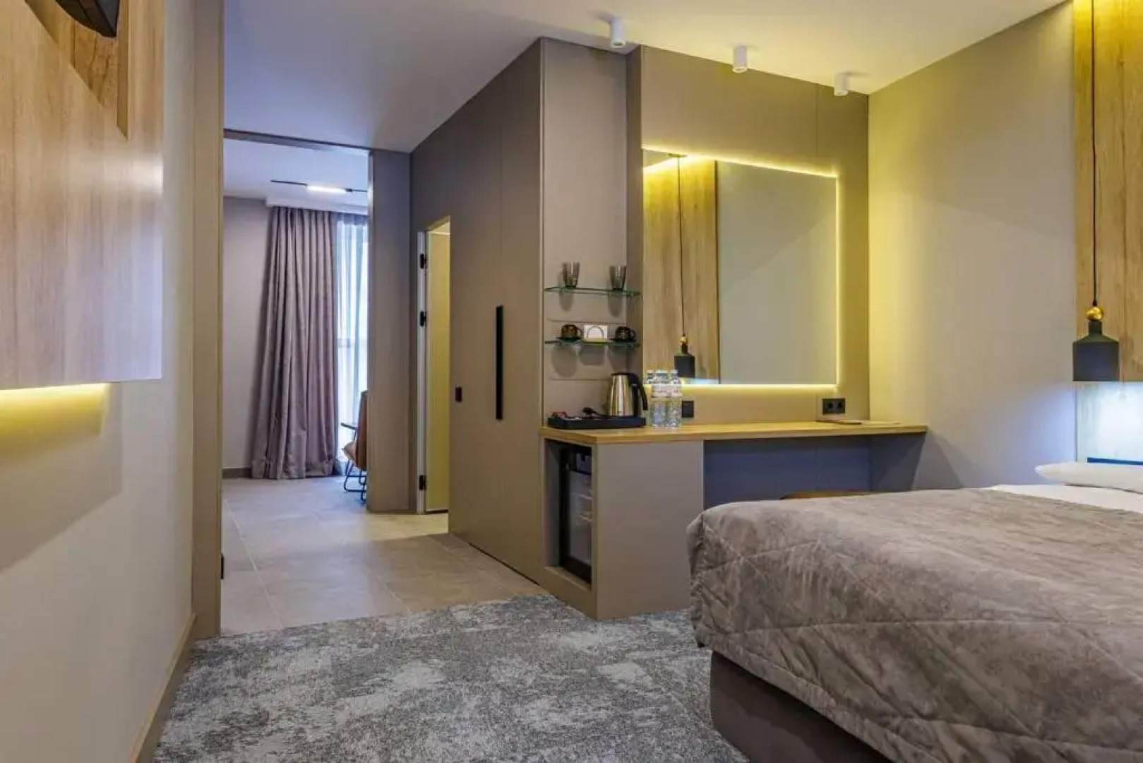 Отель Тау-House