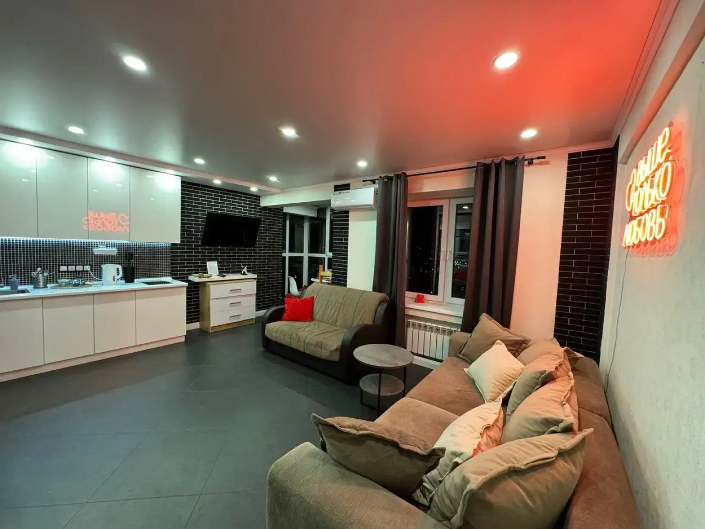 Апартаменты Стильная студия на 24 этаже Высота