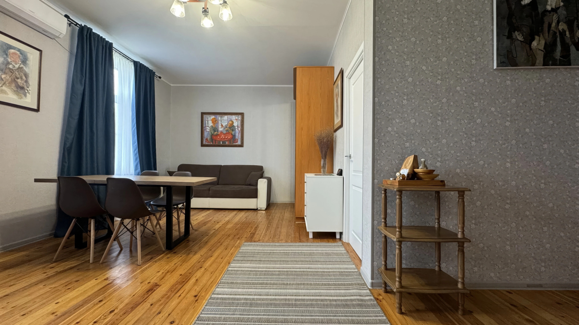 Апартаменты Таунхаус с сауной в центре у набережной