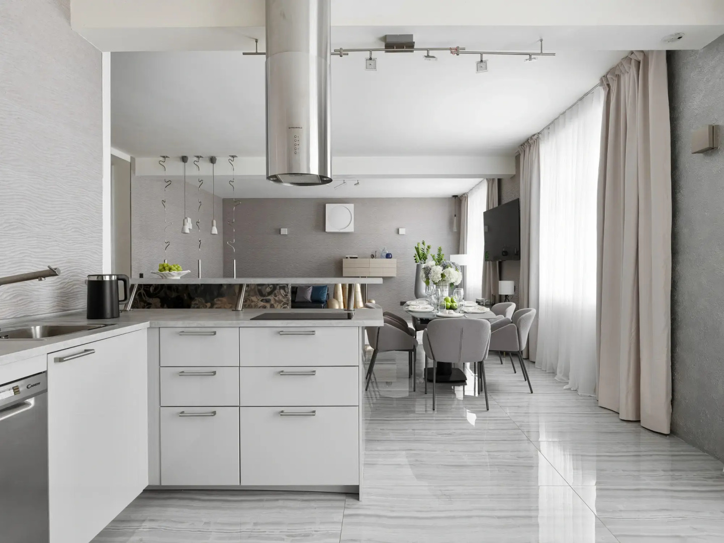 Квартира GM Apartments Трехкомнатные на Новинском бульваре