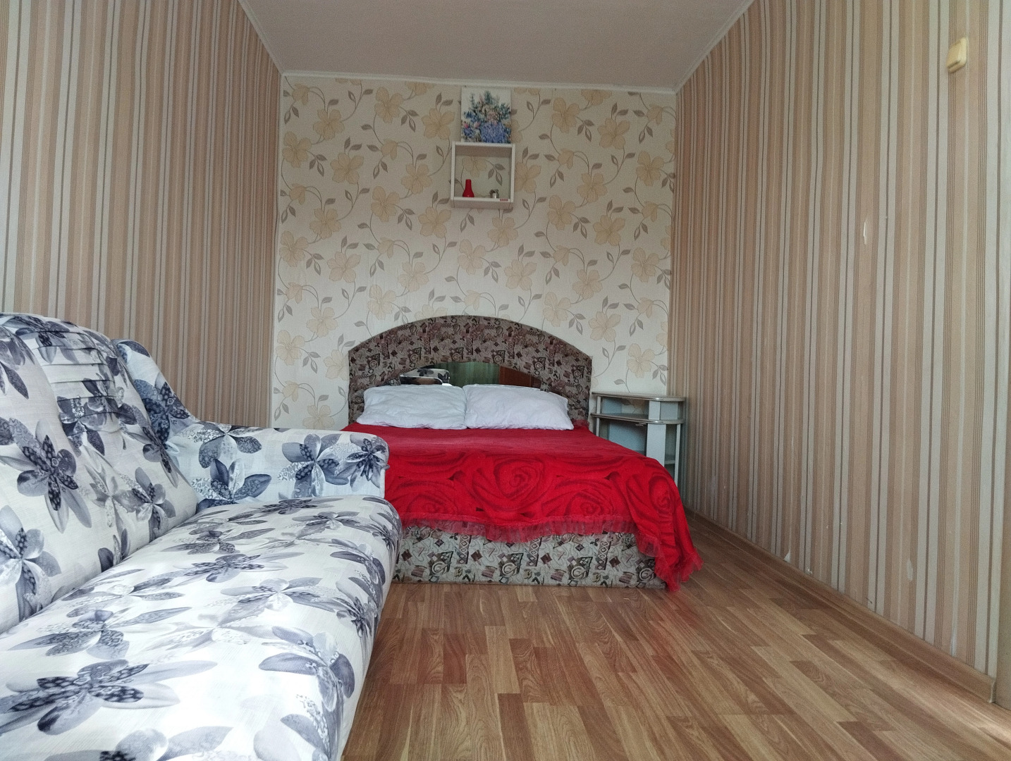 Апартаменты у Ж/Д и Авто Вокзалов. Центр. 8ми местные