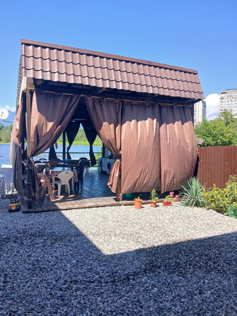 Гостевой дом в Пицунде у озера Наала