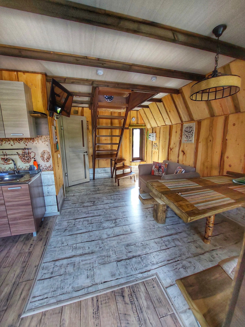 Шале у Озера 1