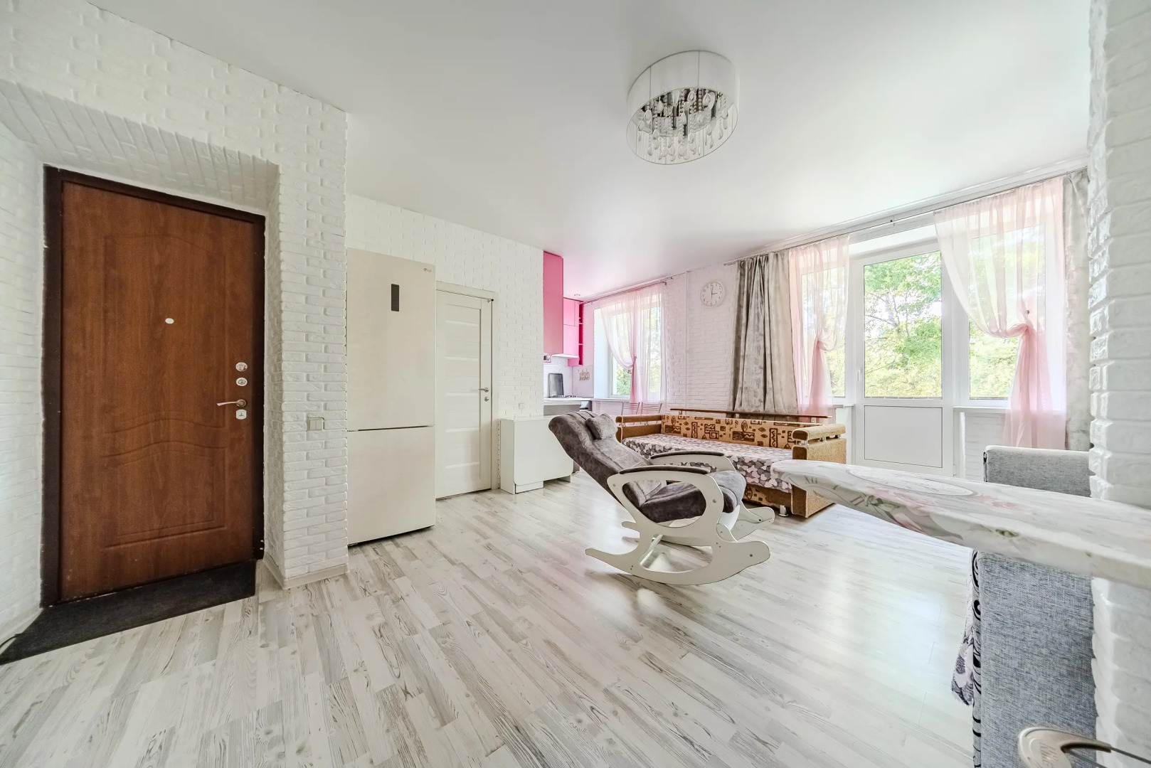 Квартира двухкомнатная у Метро Академическая