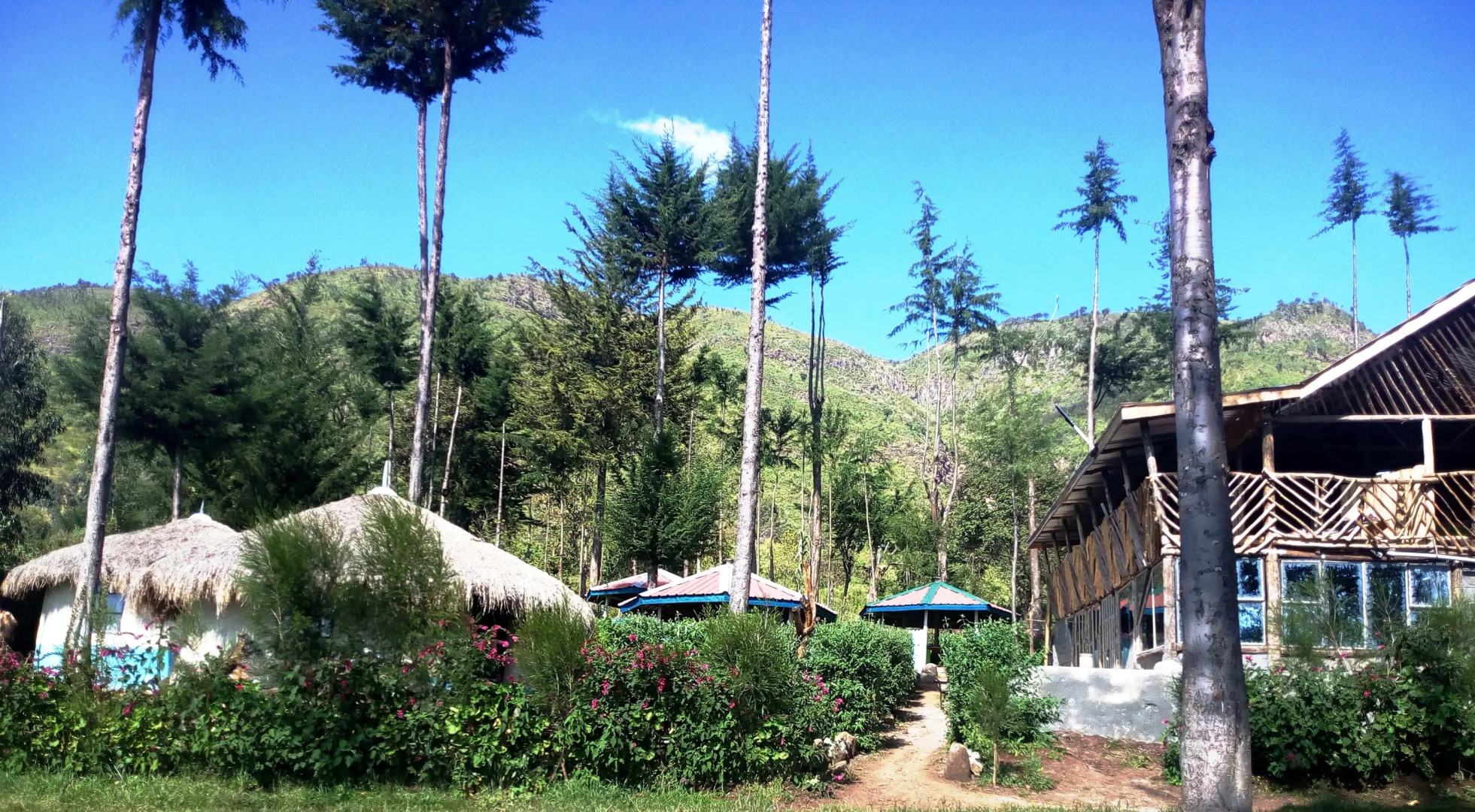 Гостевой дом Maverick Camp Rondavels and Homestay