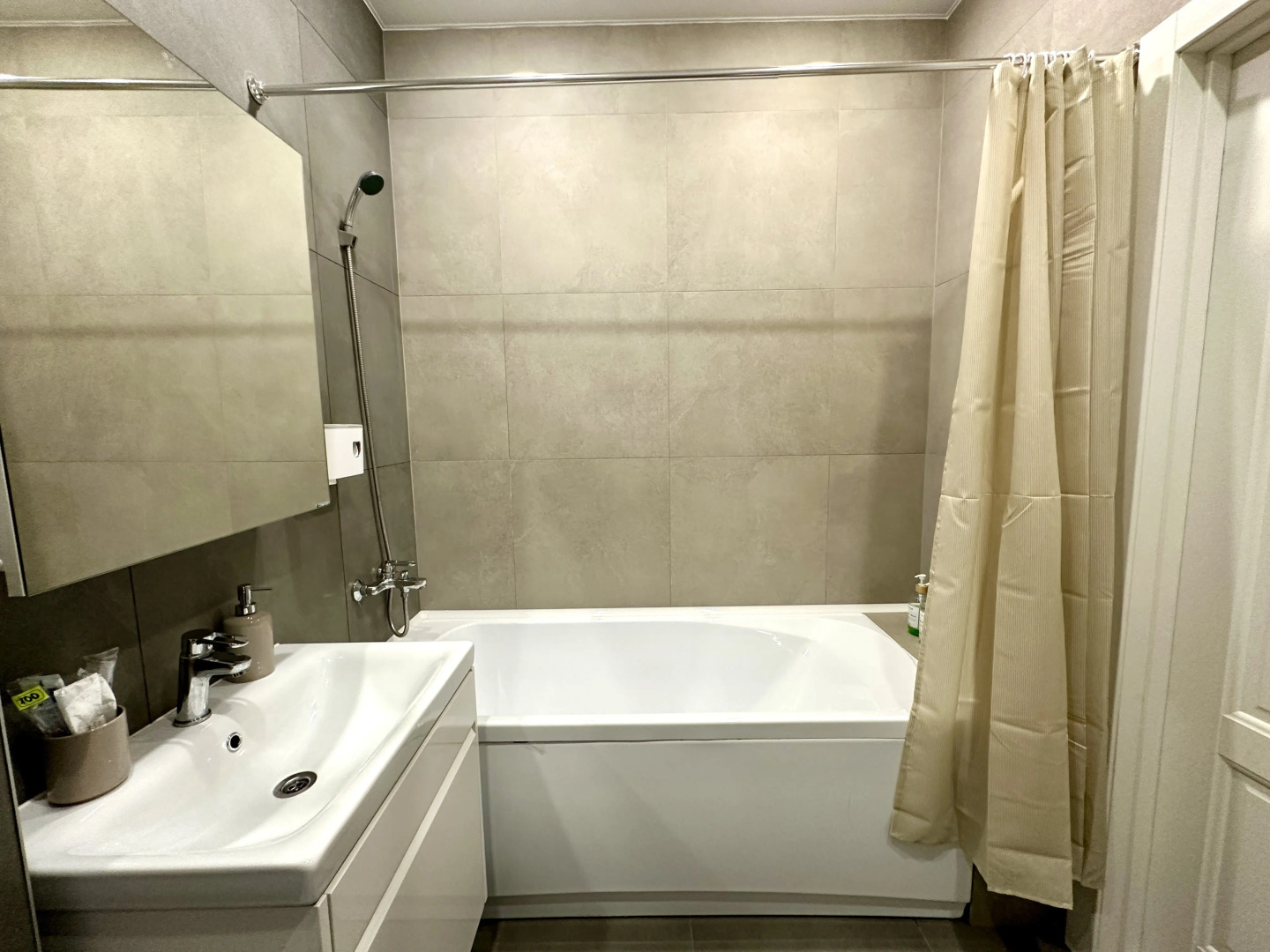 Апартаменты Ландыш на Московском тракте, до аэропорта 15 минут