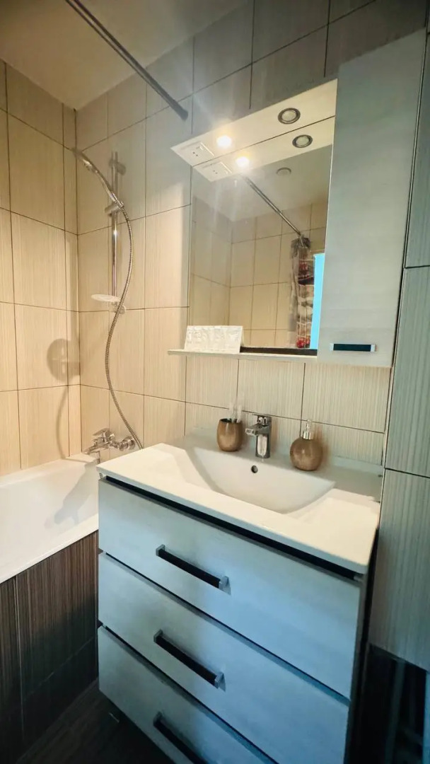 Квартира Юности 15