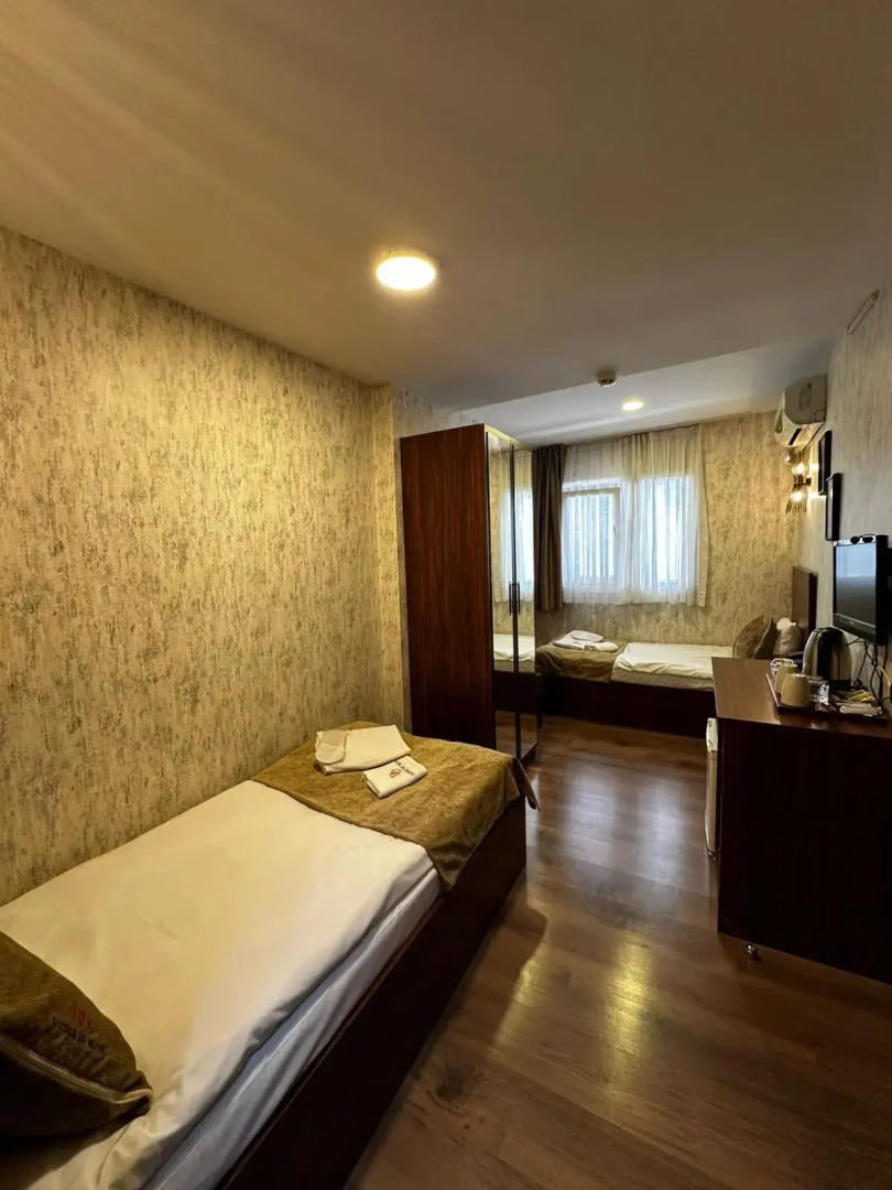 Отель Double DD