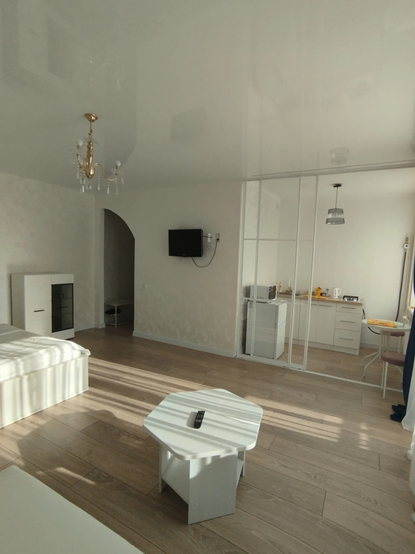 Квартира У главной площади Победы