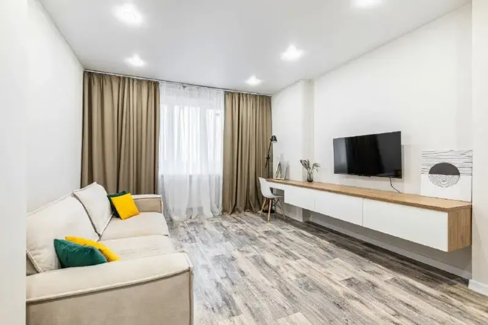 Апартаменты на Павлюхина