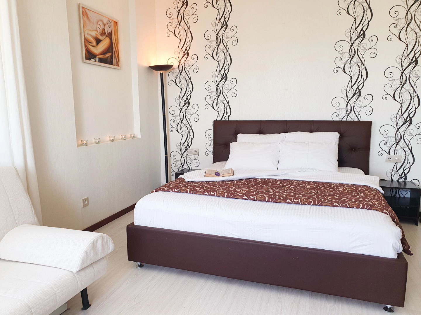 Апартаменты AELITA с массажным креслом