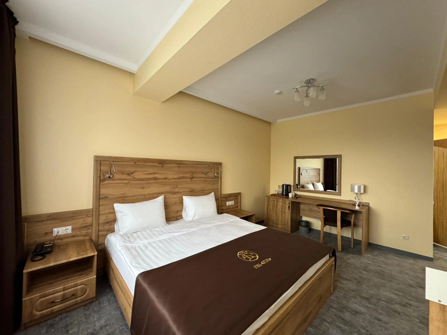 Отель Бугарь