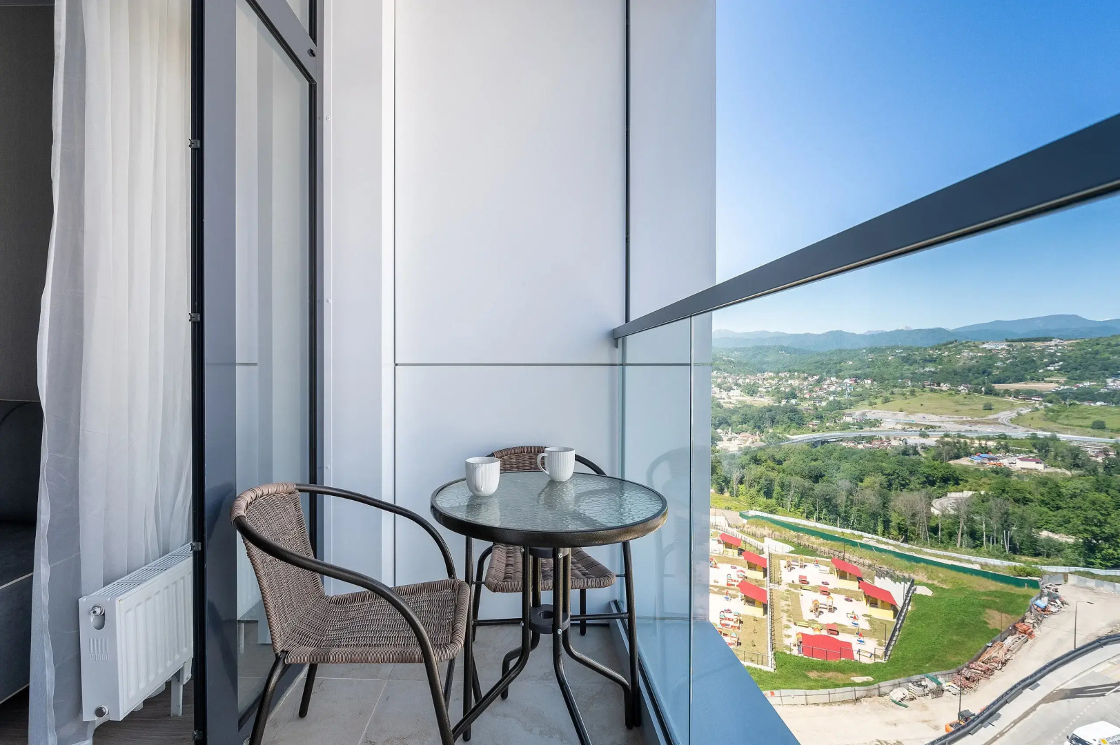 Апартаменты Оранж УК Атмосфера с Видом на Горы