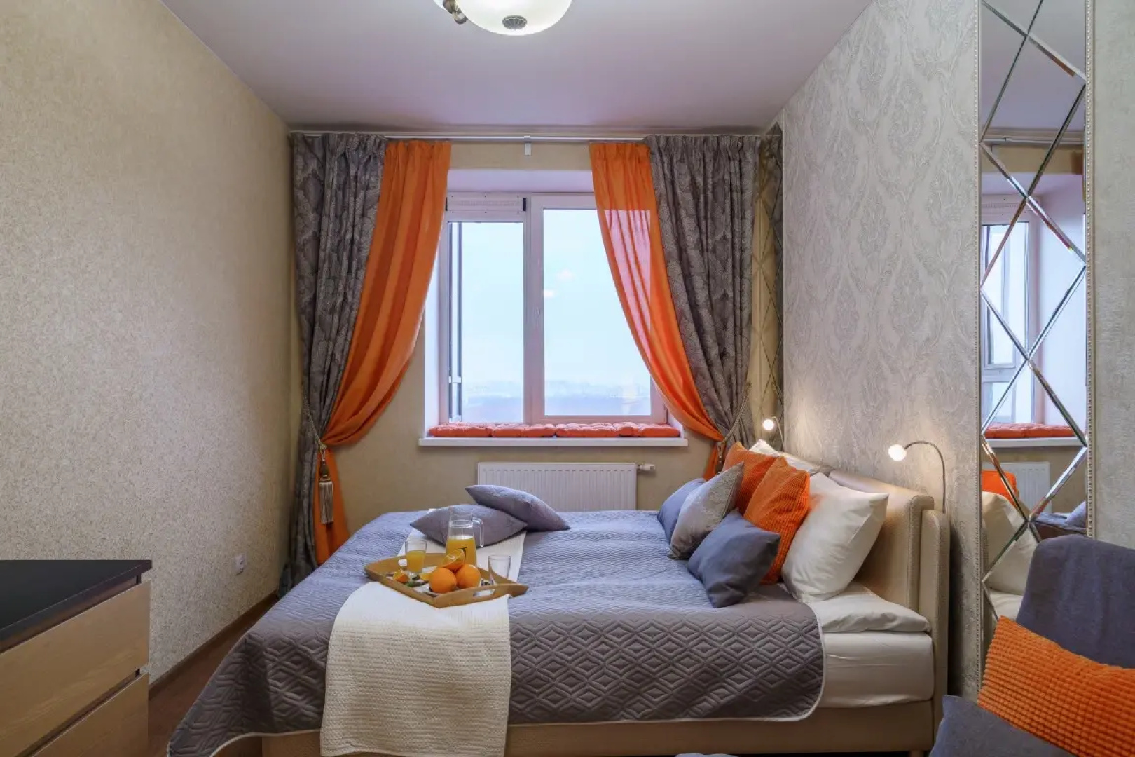 Апартаменты Voyage orange style 1 Есенина 1/1