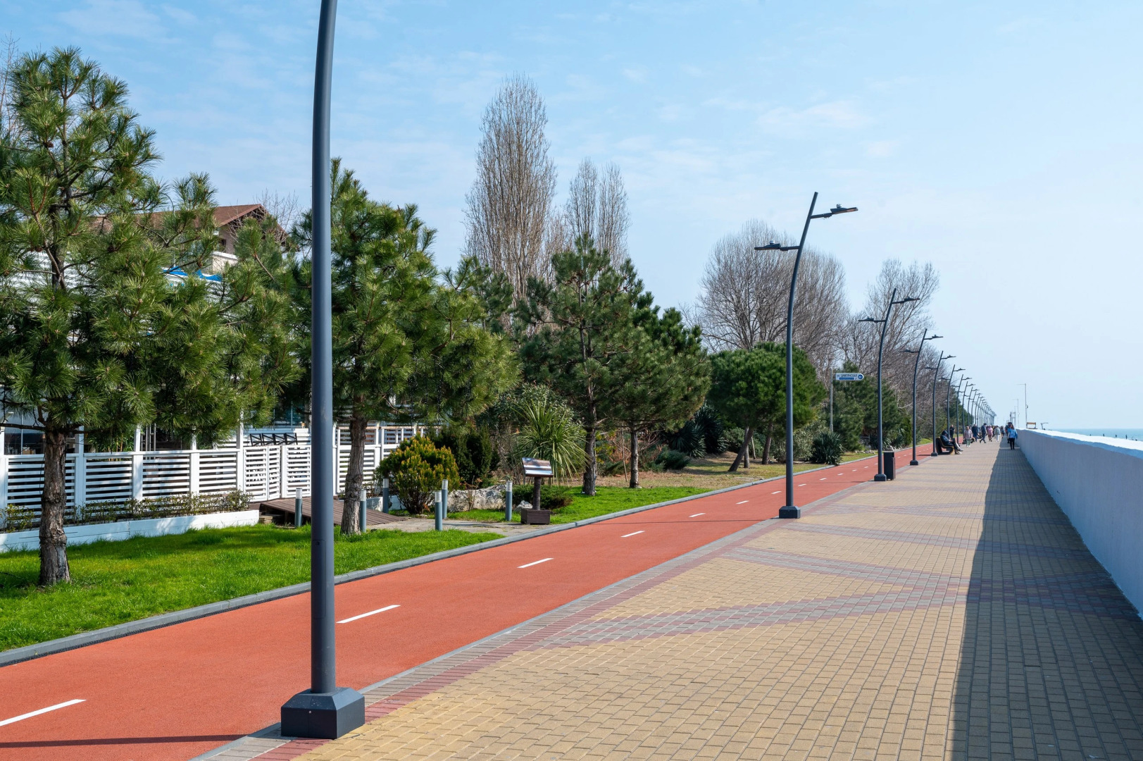 Апартаменты Red Apartments Арт Лайт Адриан