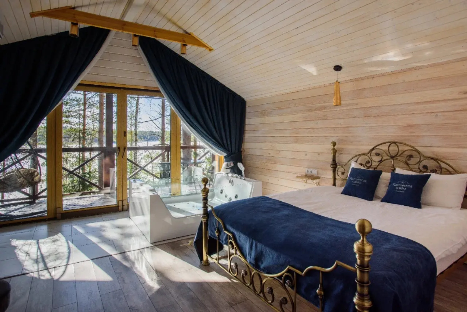 Загородный Клуб Пасторское озеро