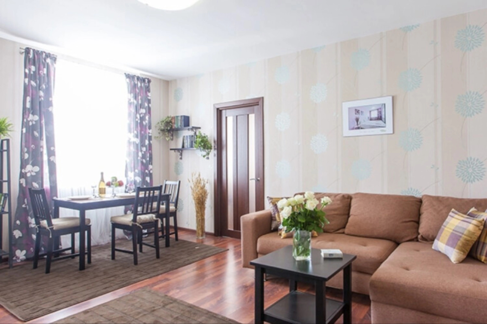 Апартаменты Около Цума