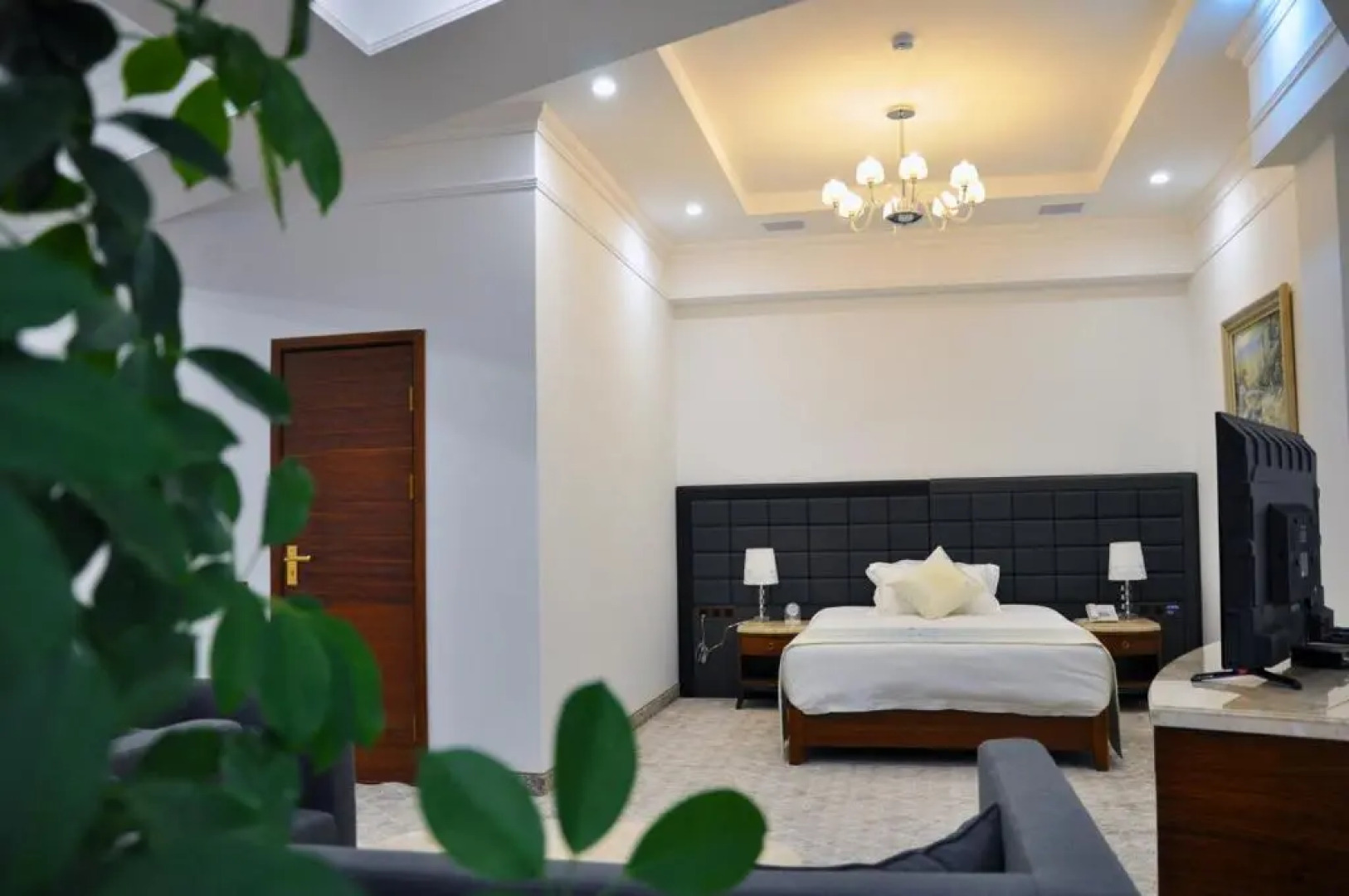 Parliament Palace Hotel