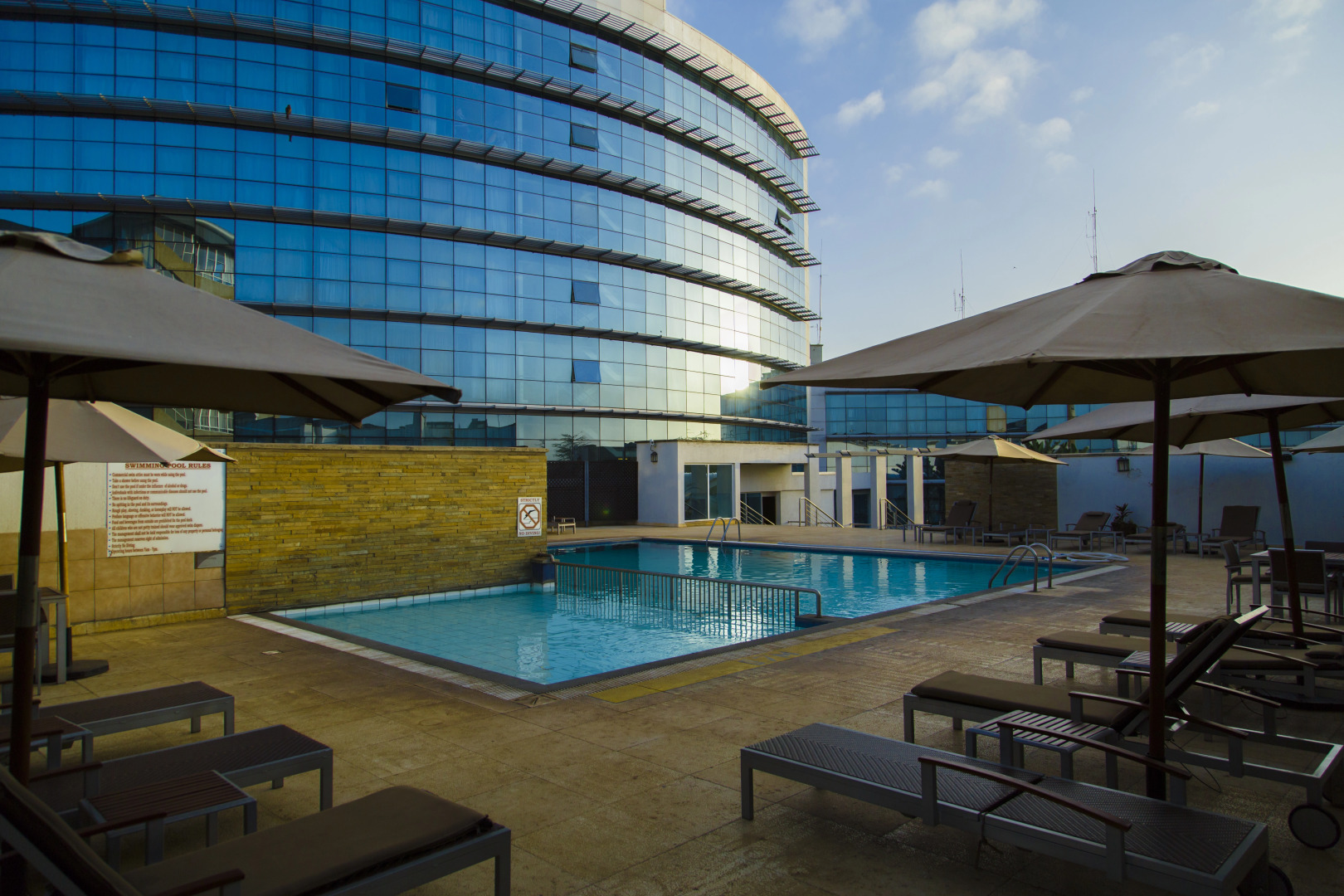 Отель Boma Nairobi