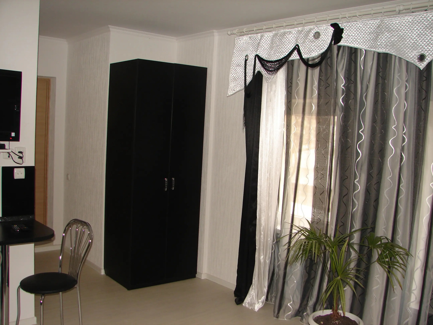 Отель Режанс