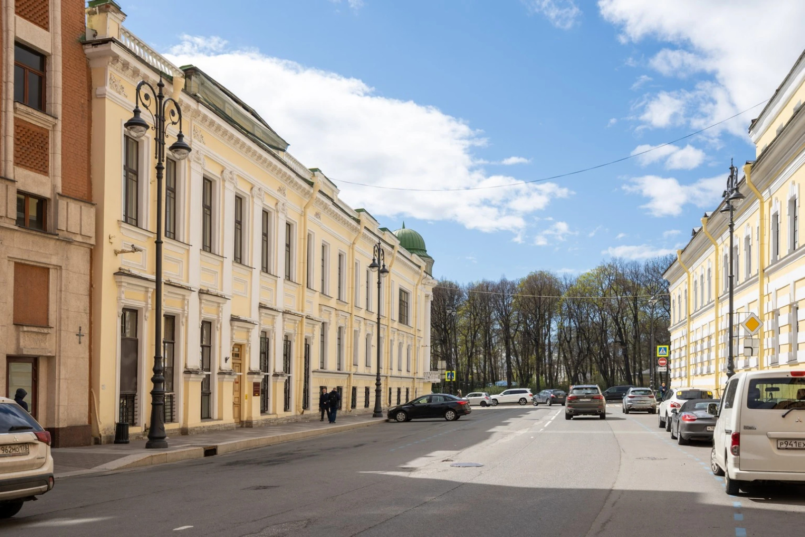 Апартаменты LetYourFlat "Romantic" 1 спальня