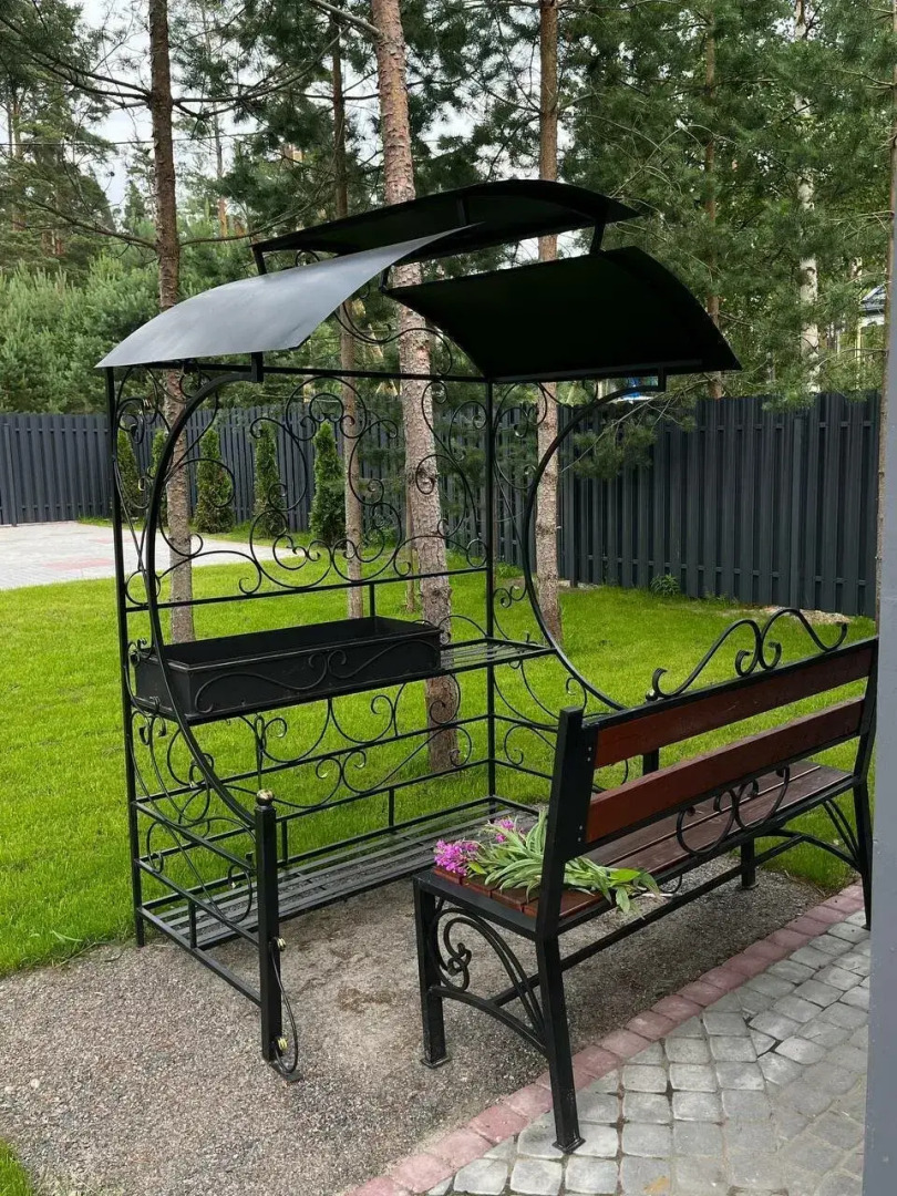 Частный дом На Александровской 10