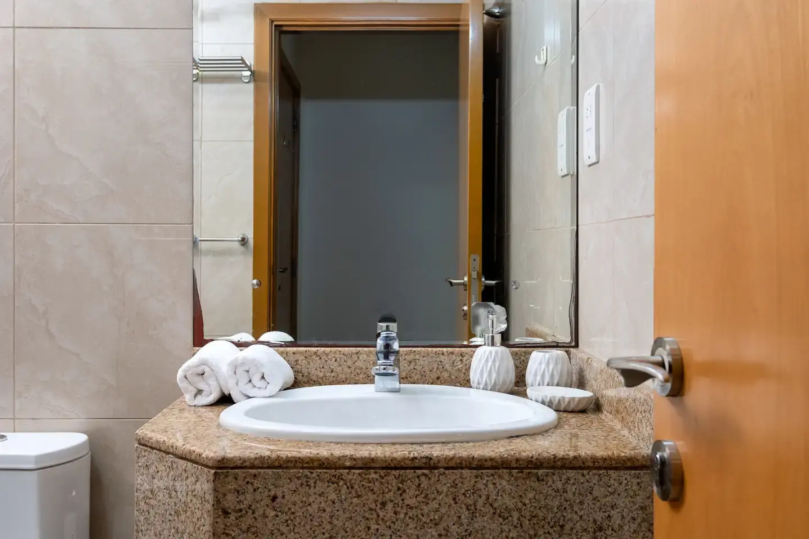 Апартаменты Welcome Home in Marina Crown 1 Спальня с Балконом