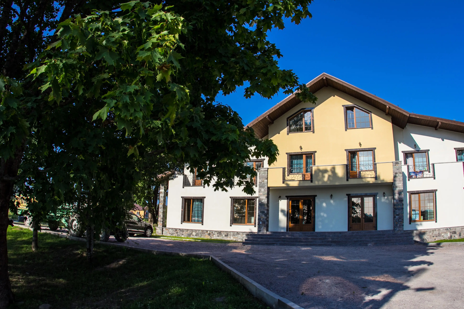 База отдыха Яркое