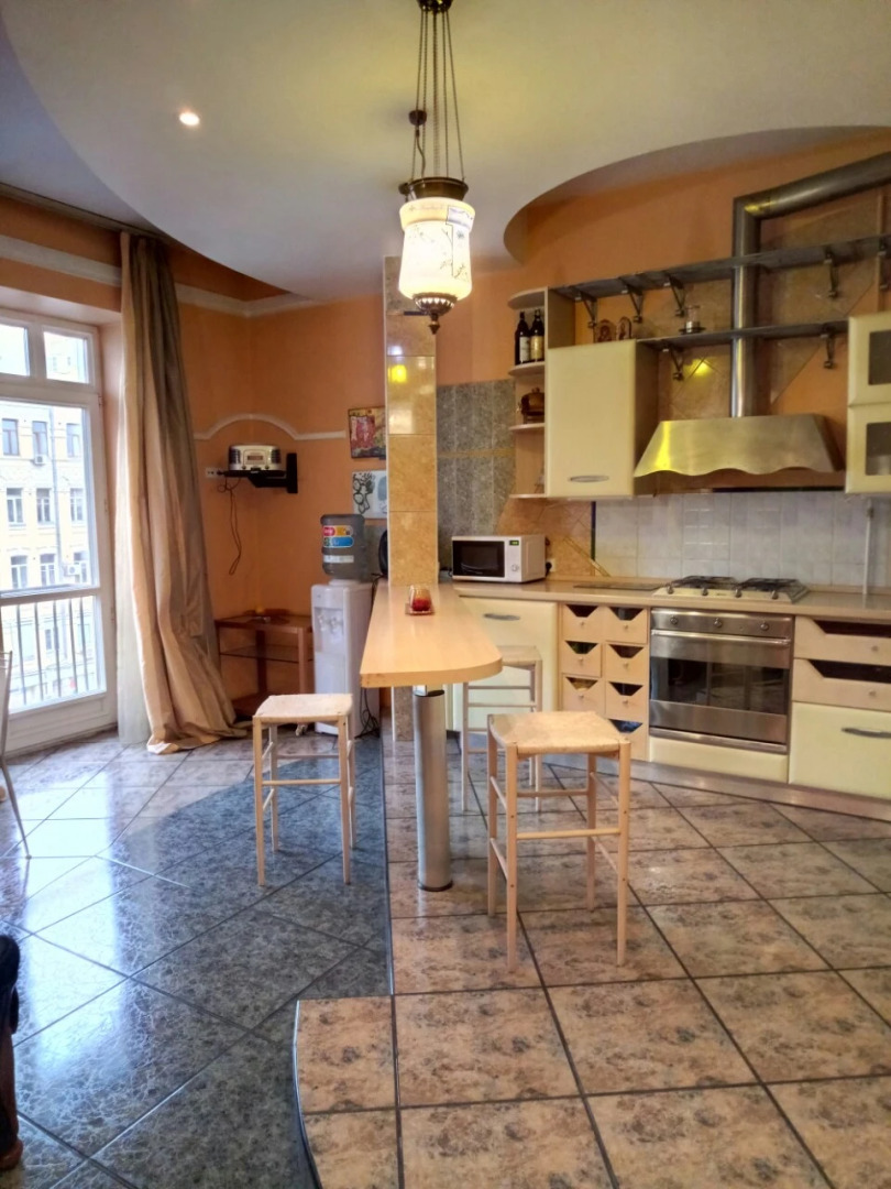 Апартаменты на Льва Толстого