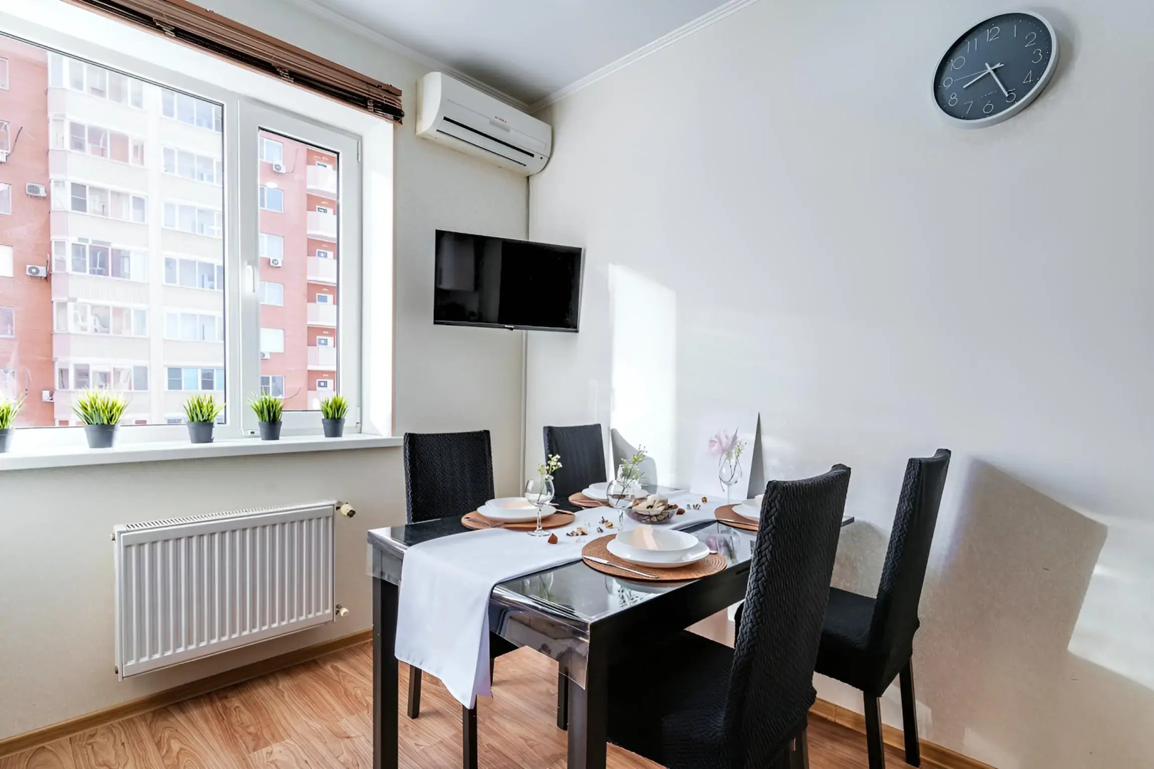 Квартира двухкомнатная Апарт Отелика в Шаговой Доступности от Парка Галицкого