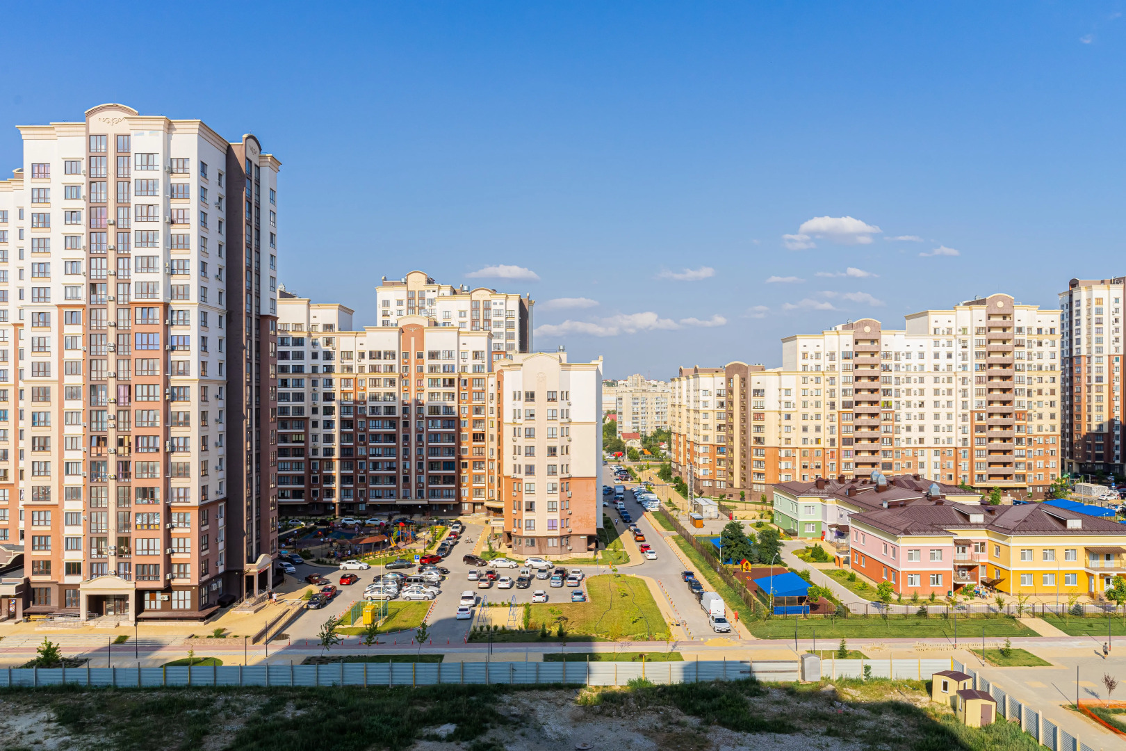 Квартира ЛЮКС Посуточно в ЖК Жигулина Роща