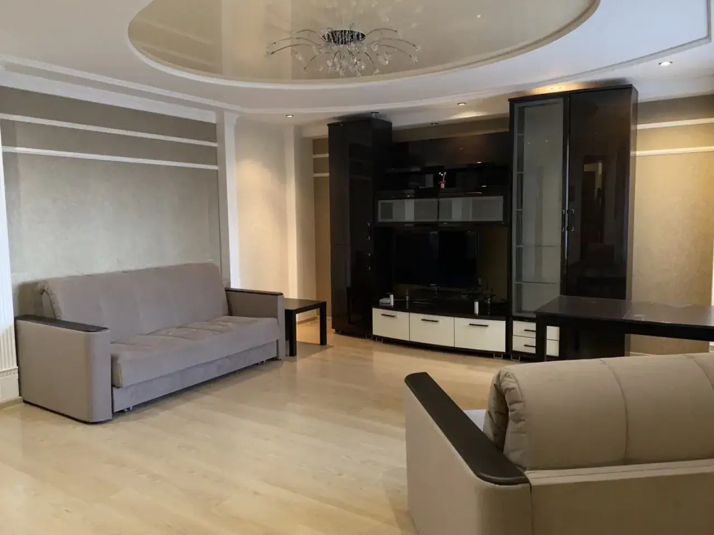 Квартира Две Подушки на Ленинградской 144