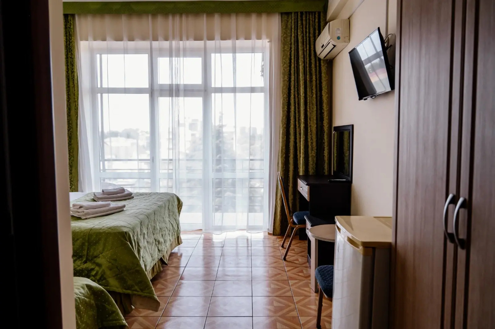 Отель Мандарин