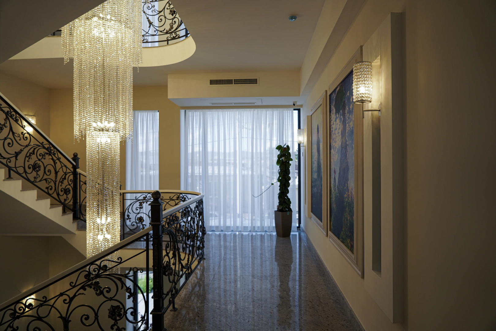 Отель Igit Plaza