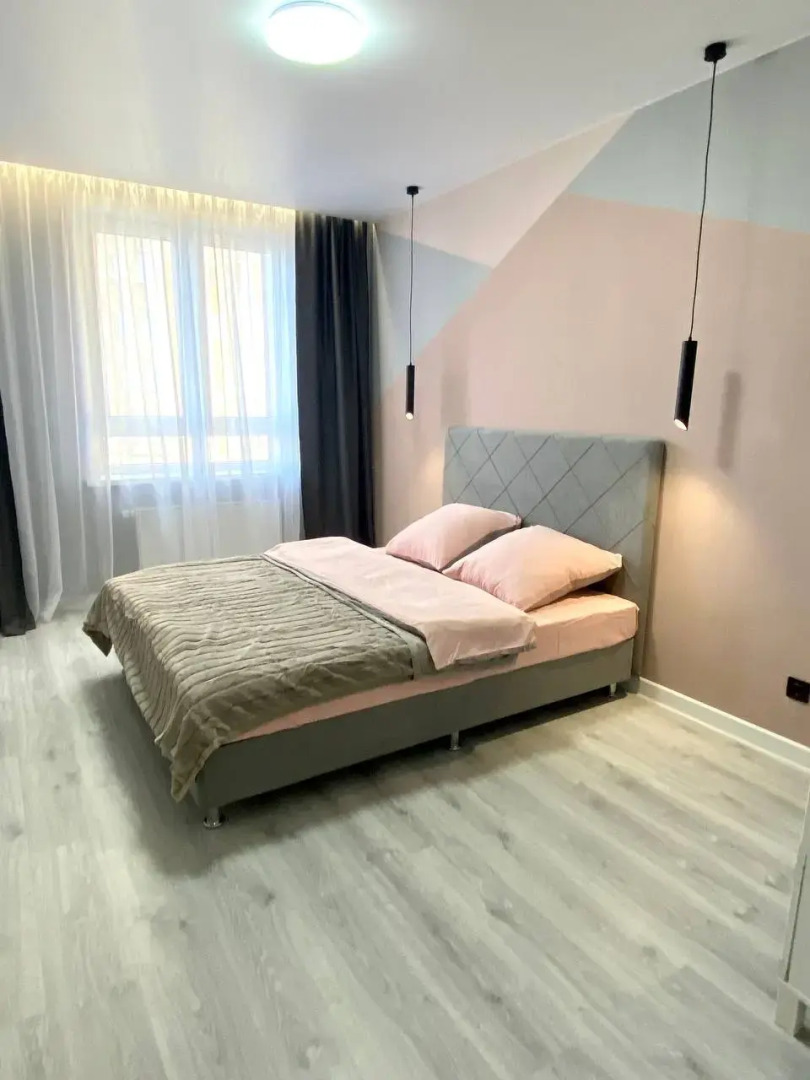 Квартира Евро Трехкомнатная  с джакузи