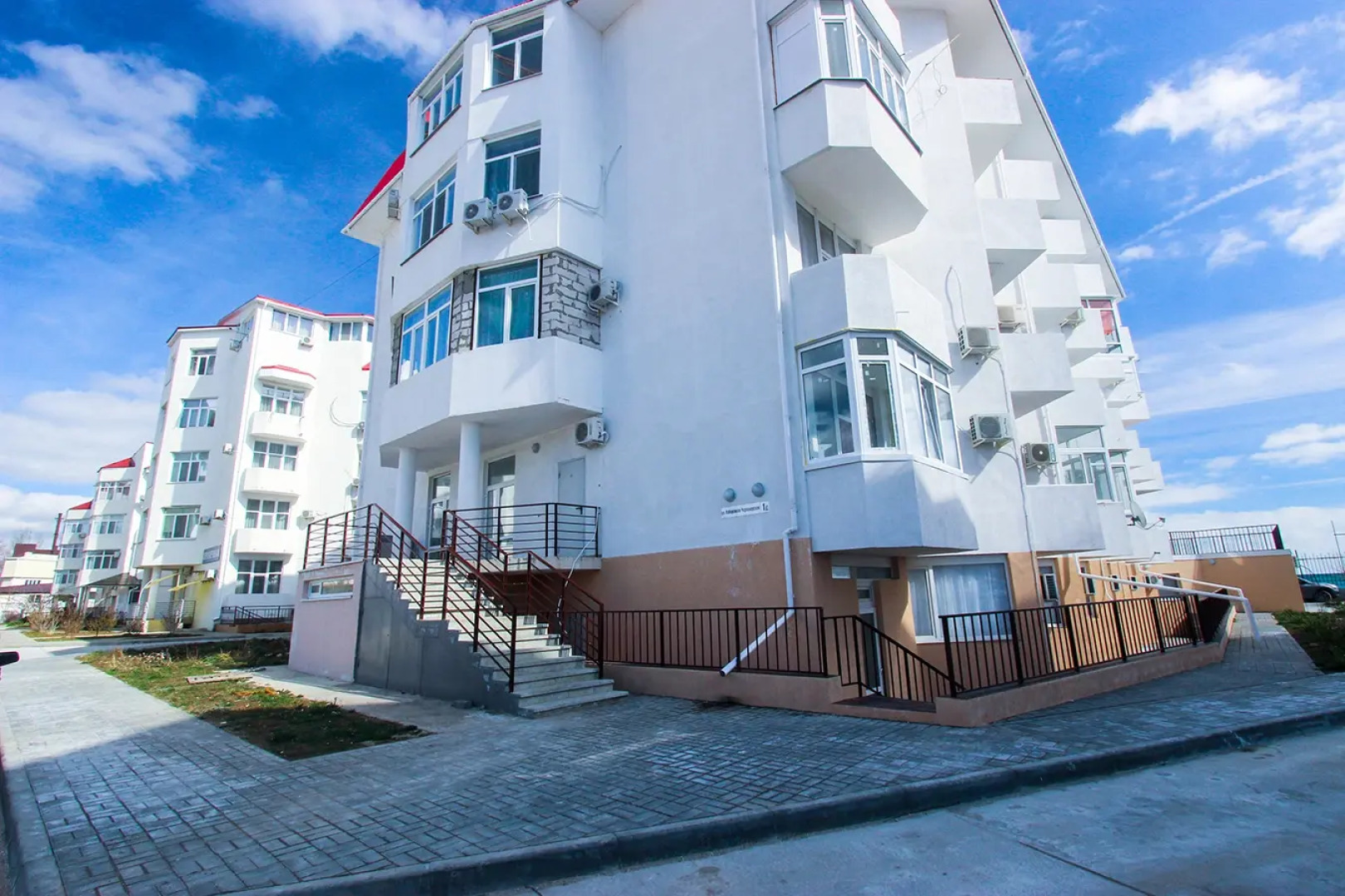 Просторные двухкомнатные апартаменты Loft-Apart