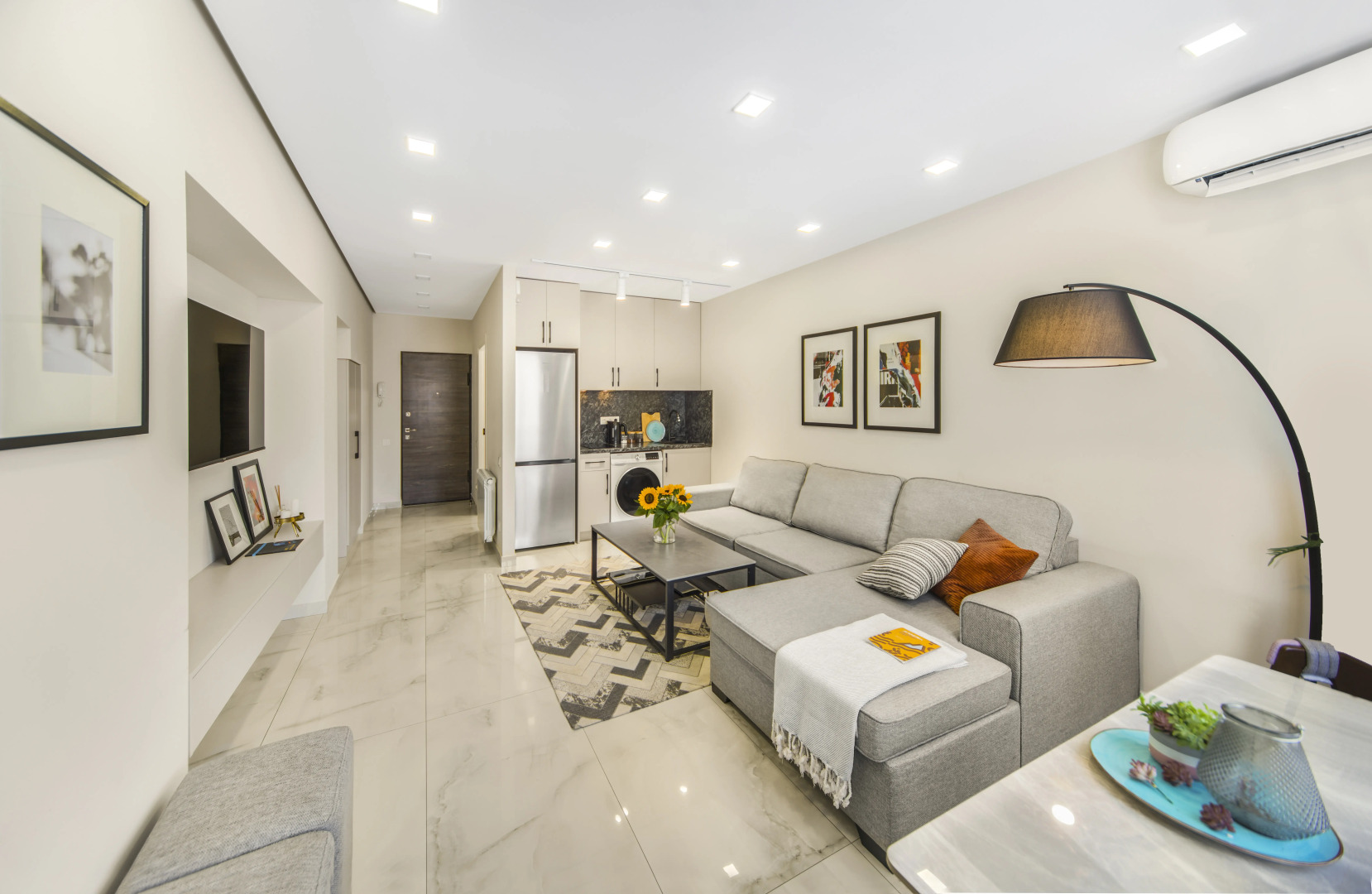 Апартаменты Lagoon by Downtown Inn