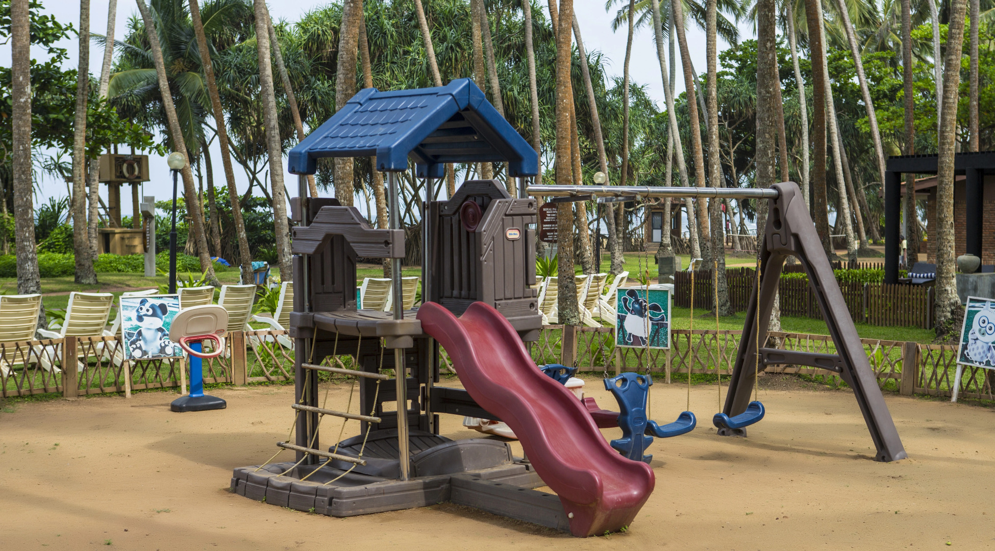 Отель Tangerine Beach