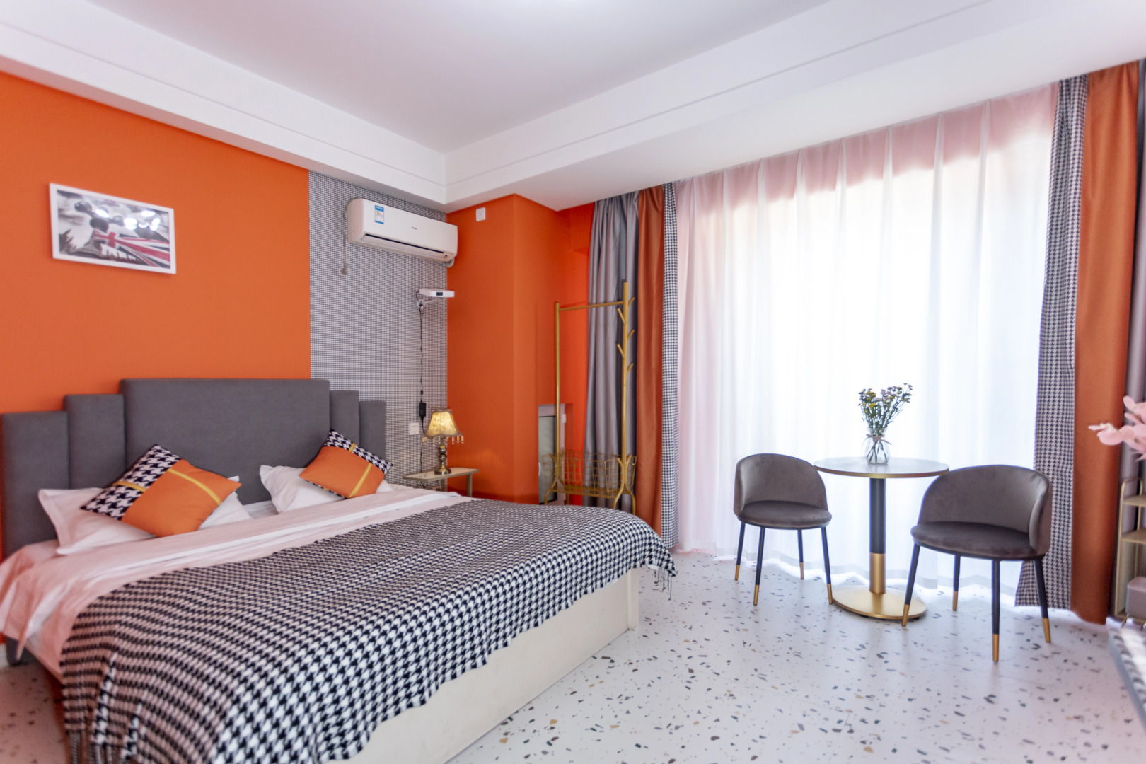 Отель Hong Xiyuan Apartment Hotel Wada Plaza