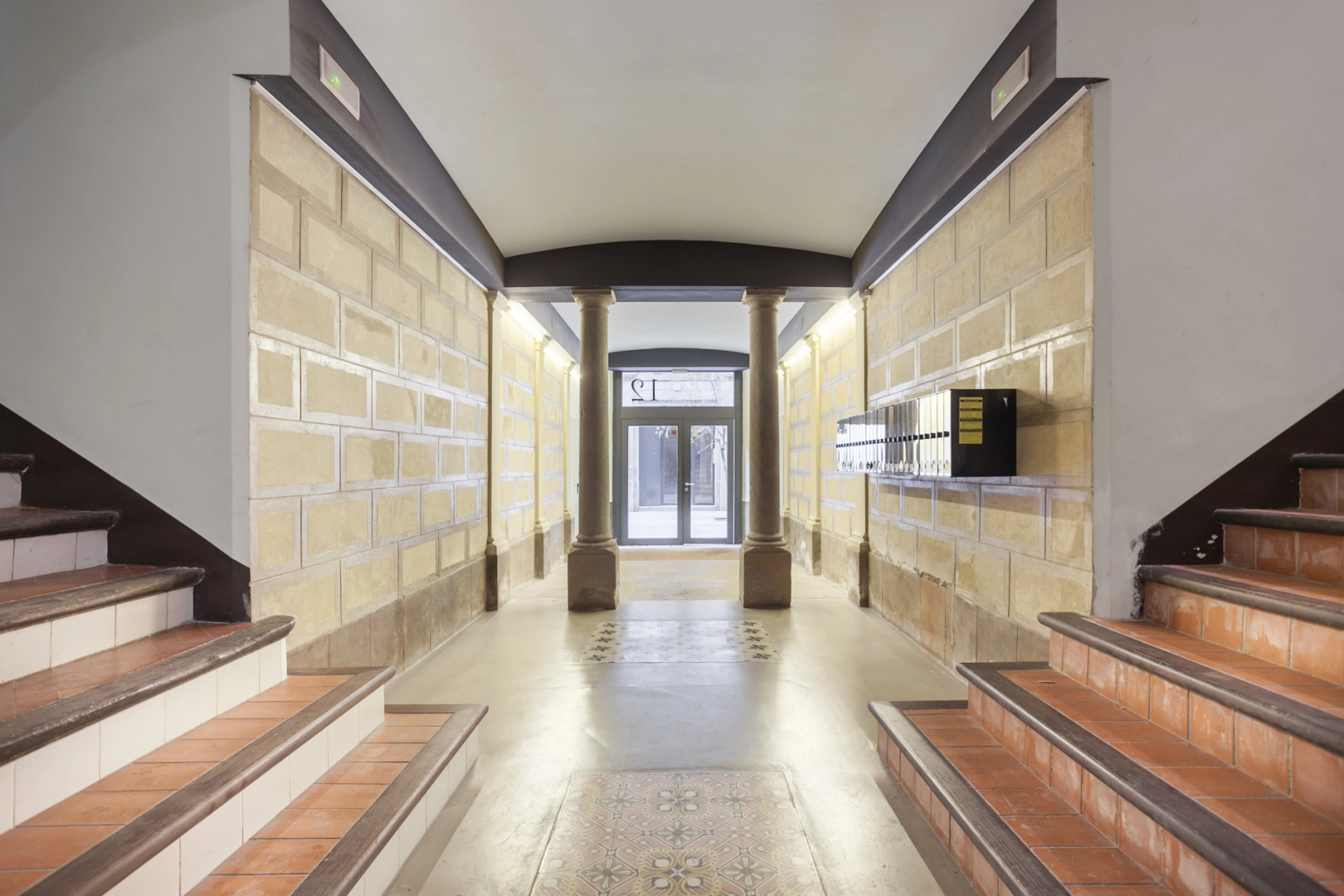 Апартаменты 1840 Serviced