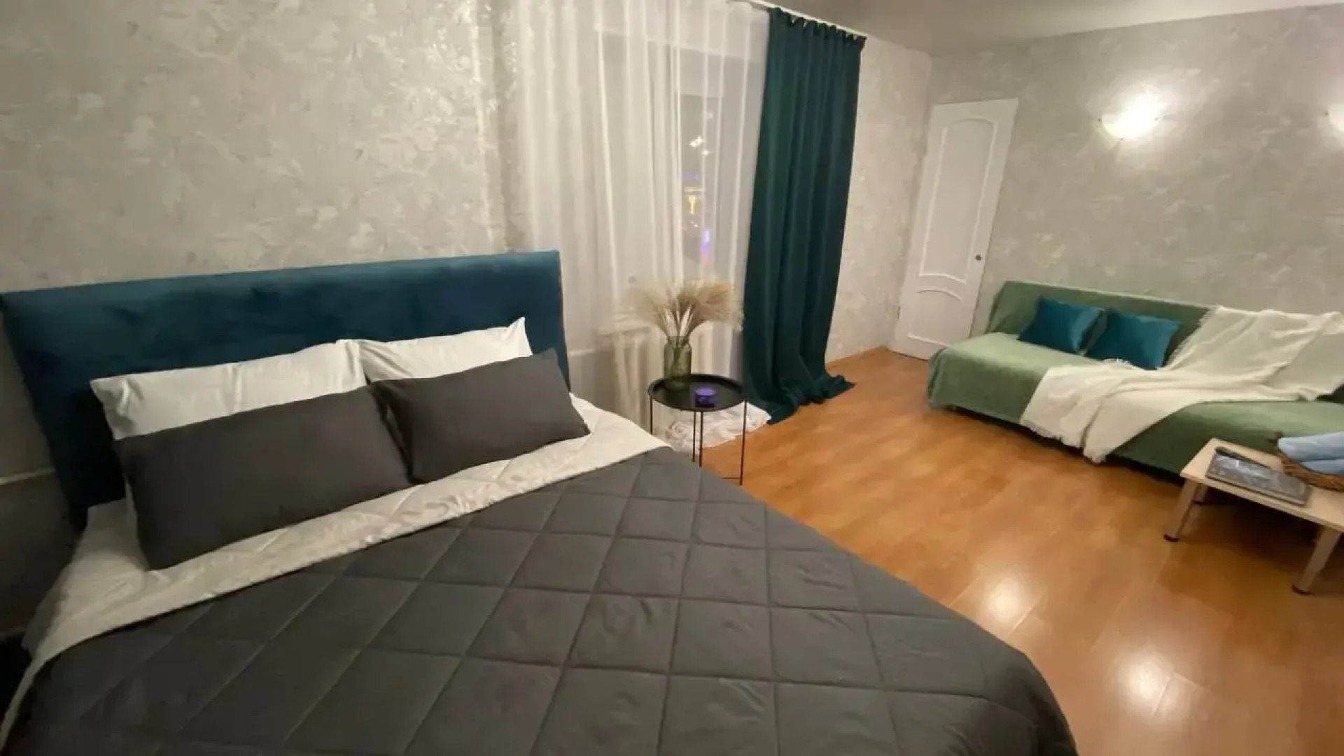 Апартаменты Альфа Хоум Плюс в сердце Челябинска