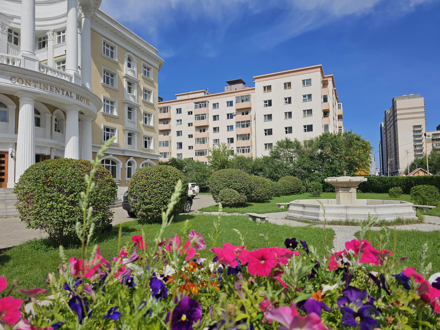 Отель Континентал