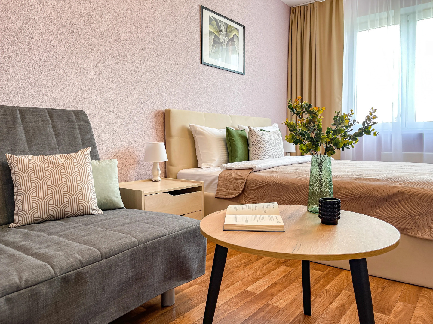 Квартира 2 Ночи на Мурата Ахеджака 22