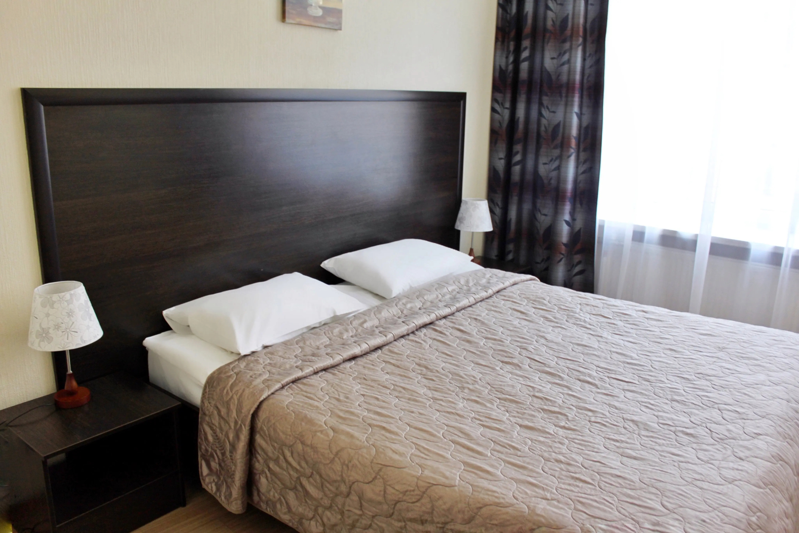 Отель Петервиль