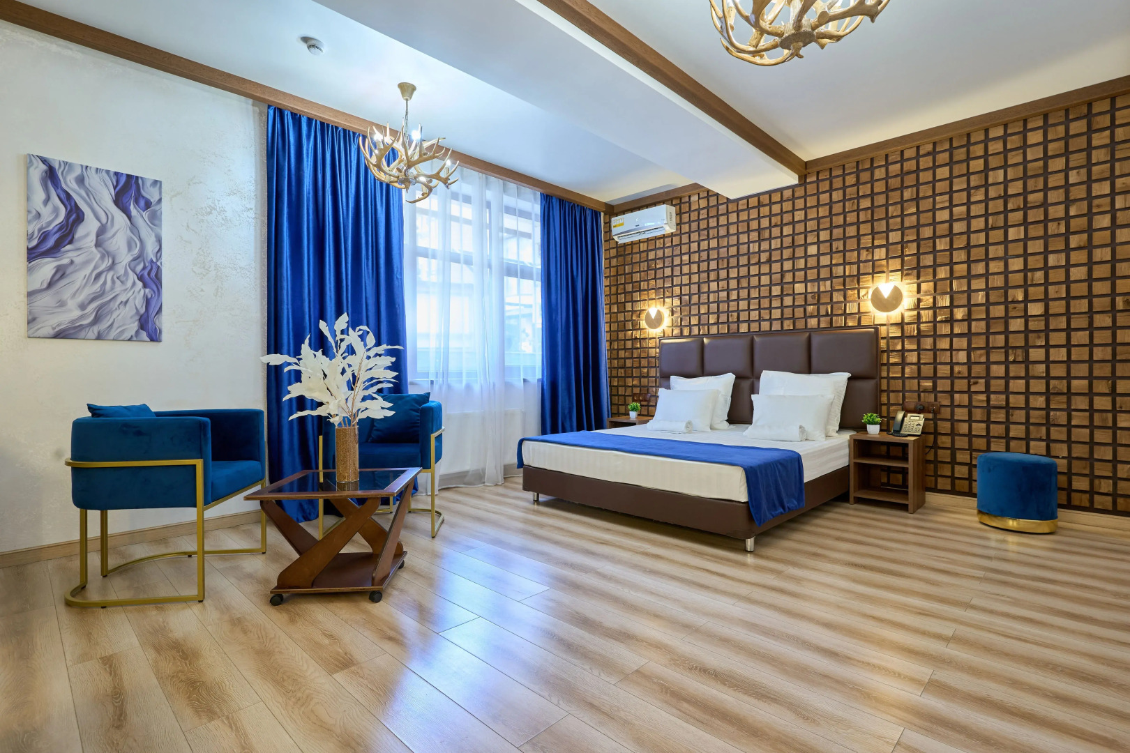 Отель Astra de Rosa